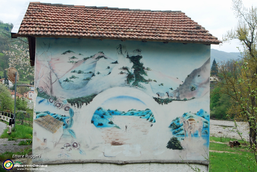 41 - murales.JPG